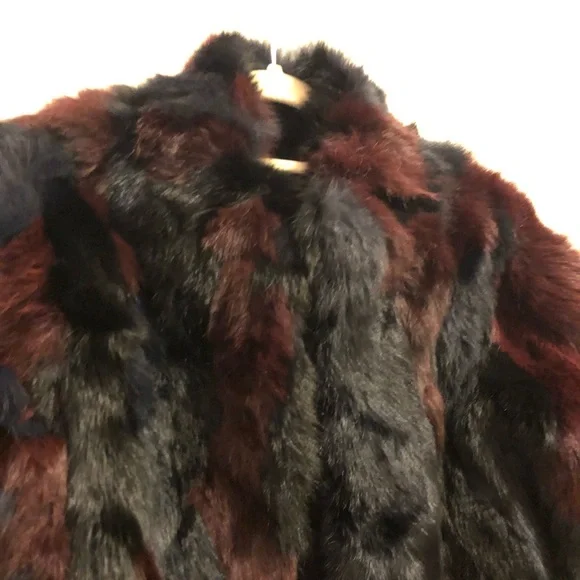 525 America Fur Coat - Picture 7 of 11